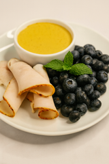 Turkey Roasted with Honey Mustard and Blueberries