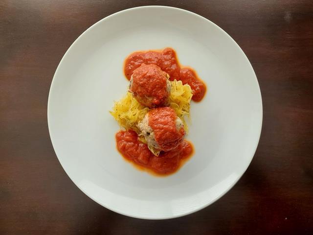 Spaghetti Squash and Meatballs (FF)